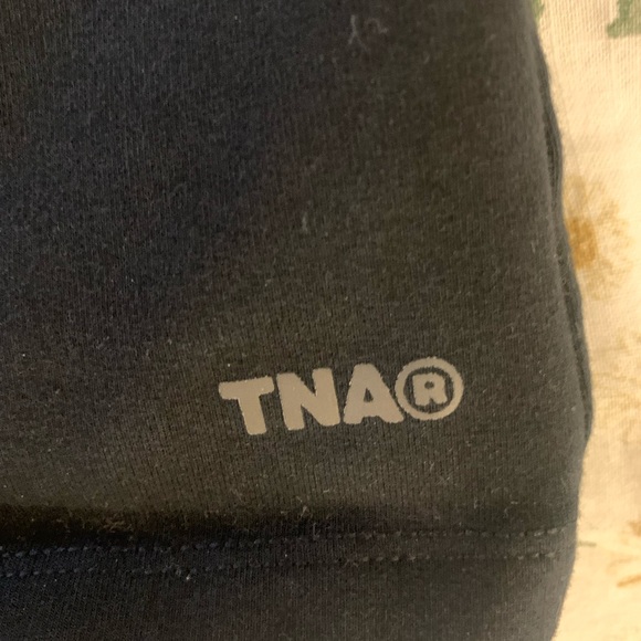 TNA t-shirt - Picture 3 of 3